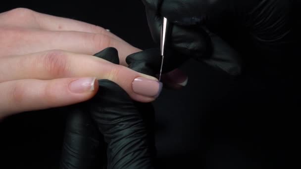 Travaille Sur Une Manucure Vue Rapprochée Salon Beauté Mains Ongles — Video
