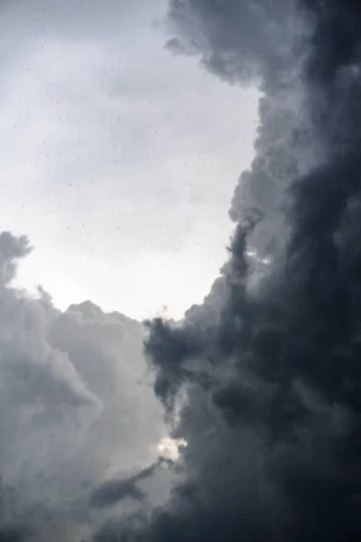 Dark Gloomy Stormy Rainy Sky Rays Light Terrible Hurricane Clouds — Stock Photo, Image