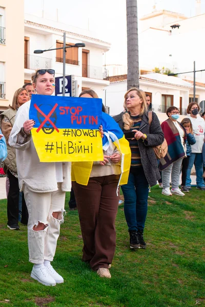 Estepona Andalusia Spanyol Maret 2022 Demonstran Berunjuk Rasa Untuk Mendukung — Stok Foto