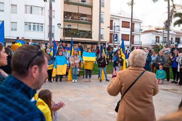 Estepona Andalusia Spanyol Maret 2022 Demonstran Berunjuk Rasa Untuk Mendukung — Stok Foto