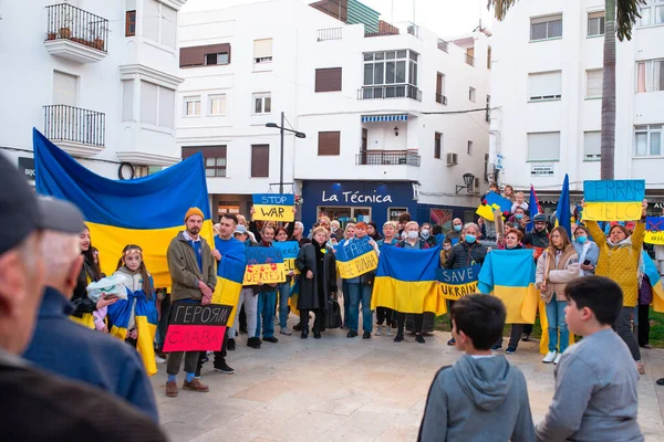 Estepona Andalusia Spanyol Maret 2022 Demonstran Berunjuk Rasa Untuk Mendukung — Stok Foto