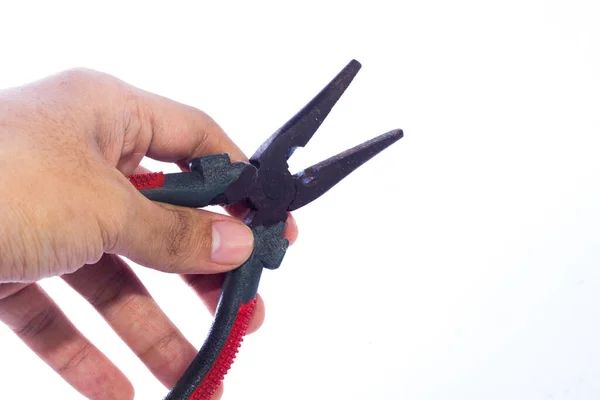 İzole edilmiş beyaz arkaplanda parmakları olan penseyi aç.