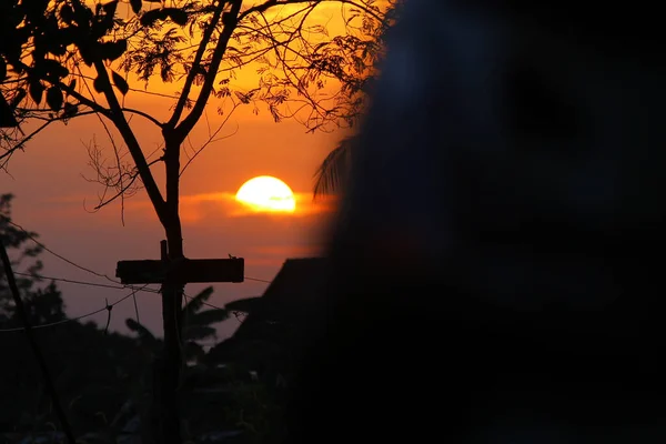 Pôr Sol Com Espaço Preto Lado Espaço Cópia Para Vida — Fotografia de Stock