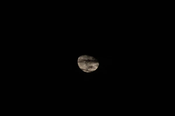 Ansicht Des Mondes Gegen Den Himmel Bei Nacht Halbmond Auf — Stockfoto