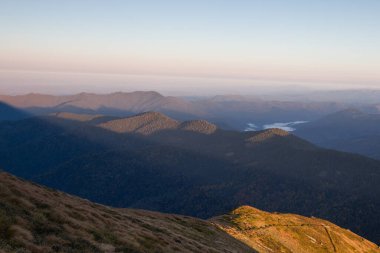 Karadağ sırtı Karpatlar 'ın sonbaharında