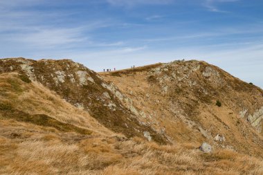 Dağlık bölgede sonbahar günü