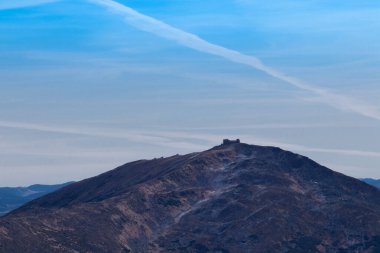 Dağlık bölgede sonbahar günü