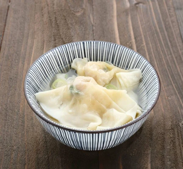Yummy Wonton Soup Dumpling Soup Pangsit Kuah Served Bowl Selective — Stock Photo, Image