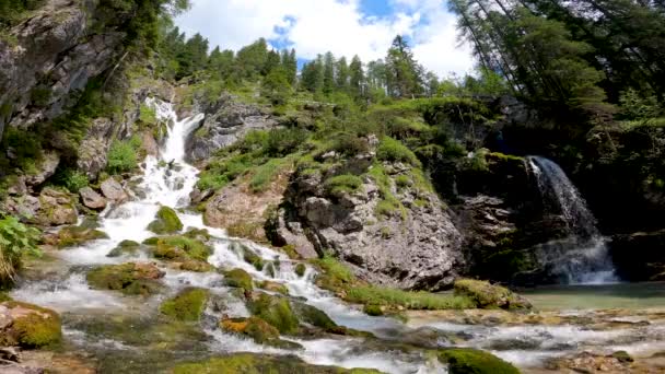 Valesinella Vattenfall Dolomiter Italien — Stockvideo