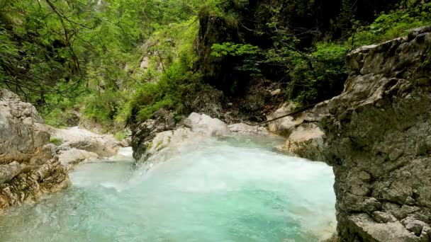 Alpenlandschap Watervallen Van Dolomieten — Stockvideo