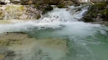 Hava Aracı - Alp Akıntısı Üzerinde Yaz Manzarası