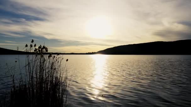 Letecký Letoun Sunset Panorama Jezeře Corgeno — Stock video