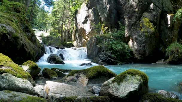 Slow Motion Spectacular Summer Landscape Lares Falls — Stock video