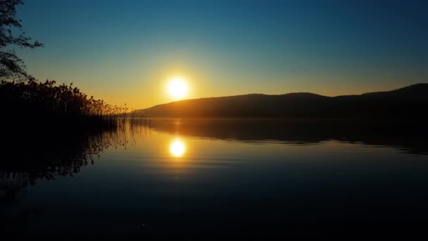 Meditación Relax Atardecer Lago Comabbio — Vídeo de stock