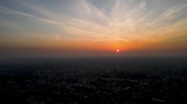  Hava Aracı - Gün batımında Rahatlama ve Meditasyon