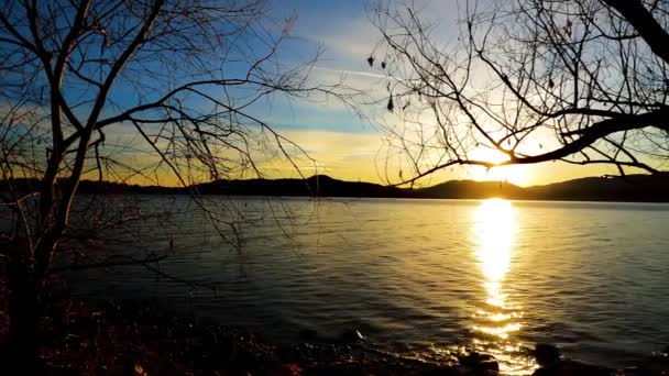Спуск Сонця Річці — стокове відео
