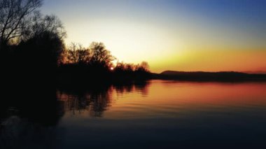  Sunset - 5K 'da çok renkli manzara