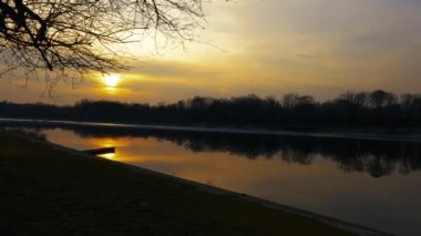 Ulusal Park üzerinde günbatımı manzarası - 5K