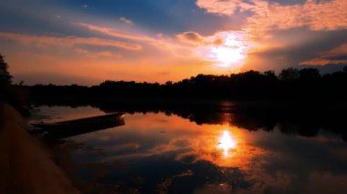 Fantastic Sunset over the River - 5K