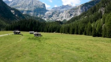  Hava Aracı - Alplerdeki manzara