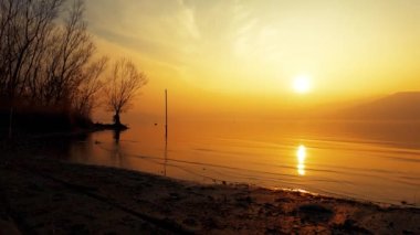 Spectacular Winter Sunset over Lake Maggiore - 5K