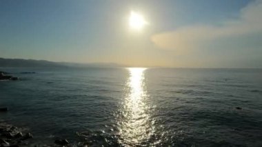 Landscape at sunrise on the Ocean - 5K