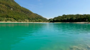 Spectacular Lake with Turquoise Water in the Dolomites - 5K