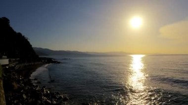 Okyanusun Üzerinde Gündoğumu manzarası - 5K