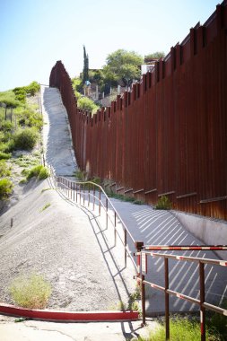 Nogales, Arizona 'daki Meksika Sınır Duvarı