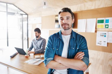 kendinden emin ve yaratıcı