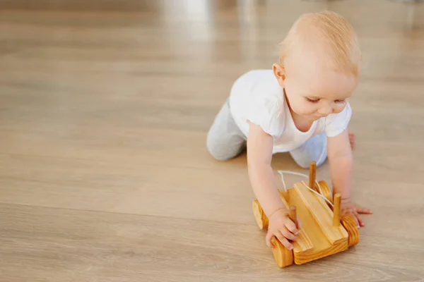 Drukke kleine handjes — Stockfoto