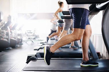 Lastik yakma zamanı.