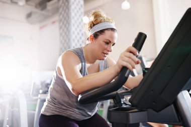 Ben olmadan gelişimi heceleyemezsin.