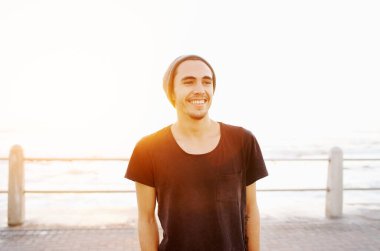 Özgür olmak için.