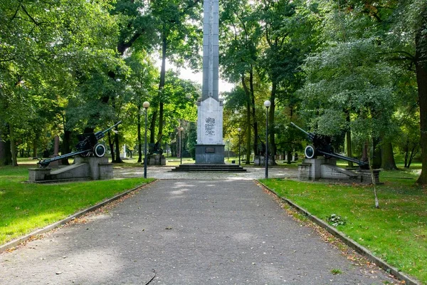 Kalisz Deki Kızıl Ordu Askerlerinin Mezarlığı — Stok fotoğraf