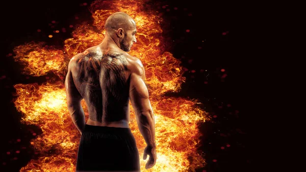 Brutal Strong Athletic Bodybuilder Posing Fire Spark Explosion Background Bodybuilding — Foto de Stock