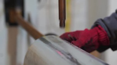 Boru üretim süreci, rulo metal ürünleri. Metal yapıların üretimi.
