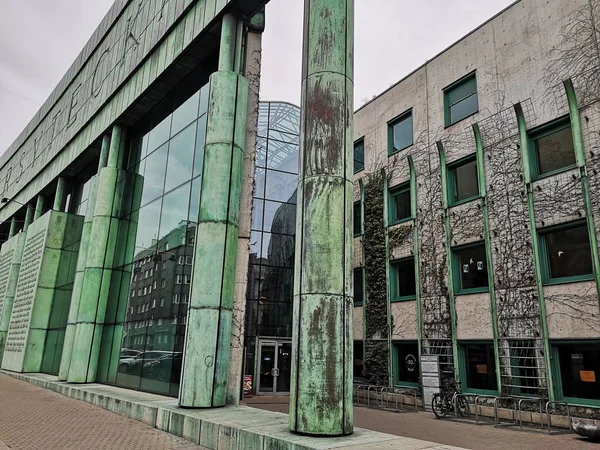 Şehirde güzel bir sera