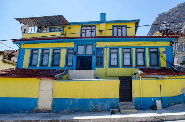 Traditional Turkish House Painted Blue Yellow Colors Afyonkarahisar Old Town — Stock Photo, Image
