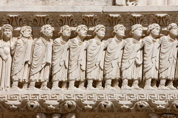 세인트 Saint Trophime Church Tympanum 선택받은 프랑스 — 스톡 사진