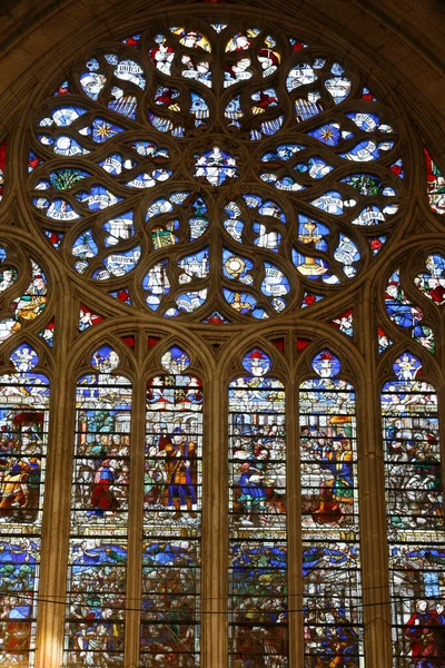 Janela Rosa Catedral Auxerre Saint Etienne França — Fotografia de Stock