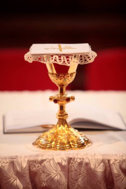 Aziz Niklas Kilisesi. Ciborium mihrapta. Çek Cumhuriyeti. 