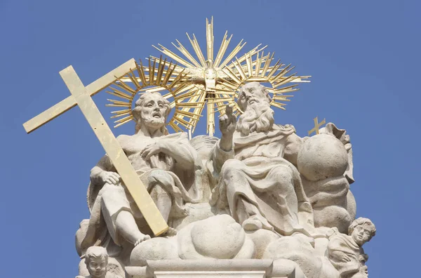 Fulop Ungleich ve Antal Horger 'ın Kutsal Üçleme Sütunu. Budapeşte. Macaristan. 