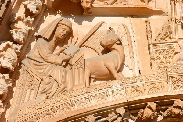 바칼라 수도원 전도사 루크와 소고기 포르투갈 — 스톡 사진