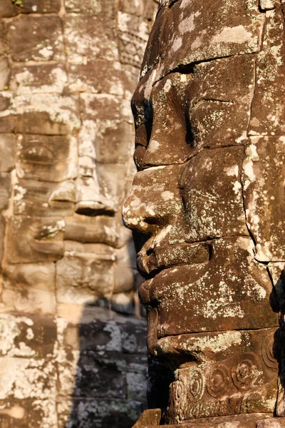 Volti Pietra Sulle Torri Del Tempio Bayon Angkor Thom Che — Foto Stock