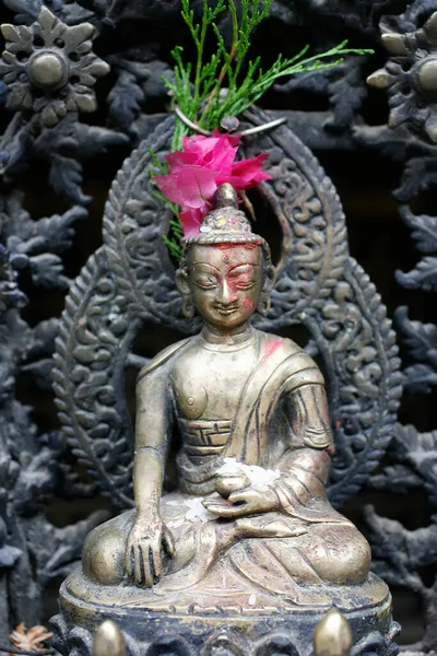 Statue Bouddha Assise Bhumisparsa Mudra Népal — Photo