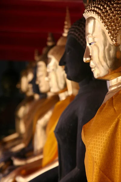 Budas Dourados Wat Banguecoque Tailândia — Fotografia de Stock