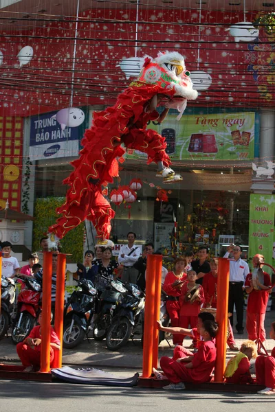 Chinese New Year Lion Dance Performers Vietnam — Stock Photo, Image
