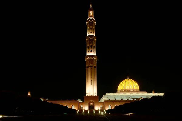Sultán Qaboos Gran Mezquita Por Noche Omán — Foto de Stock