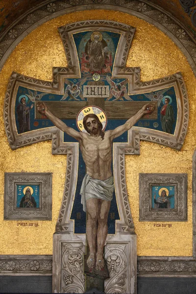 Erlöserkirche Auf Vergossenem Blut Oder Auferstehungskirche Fassadenmosaik Die Kreuzigung Russland — Stockfoto